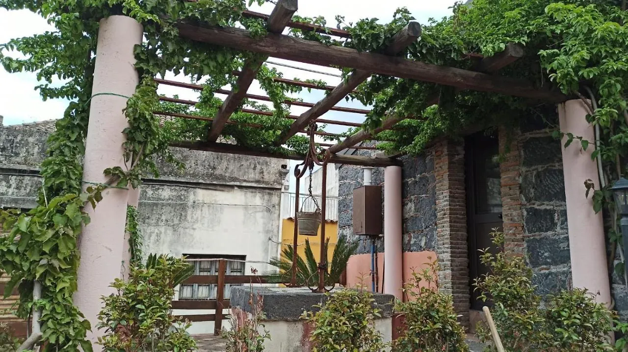 Original Sicily Bed & Breakfast Santa Venerina Italy